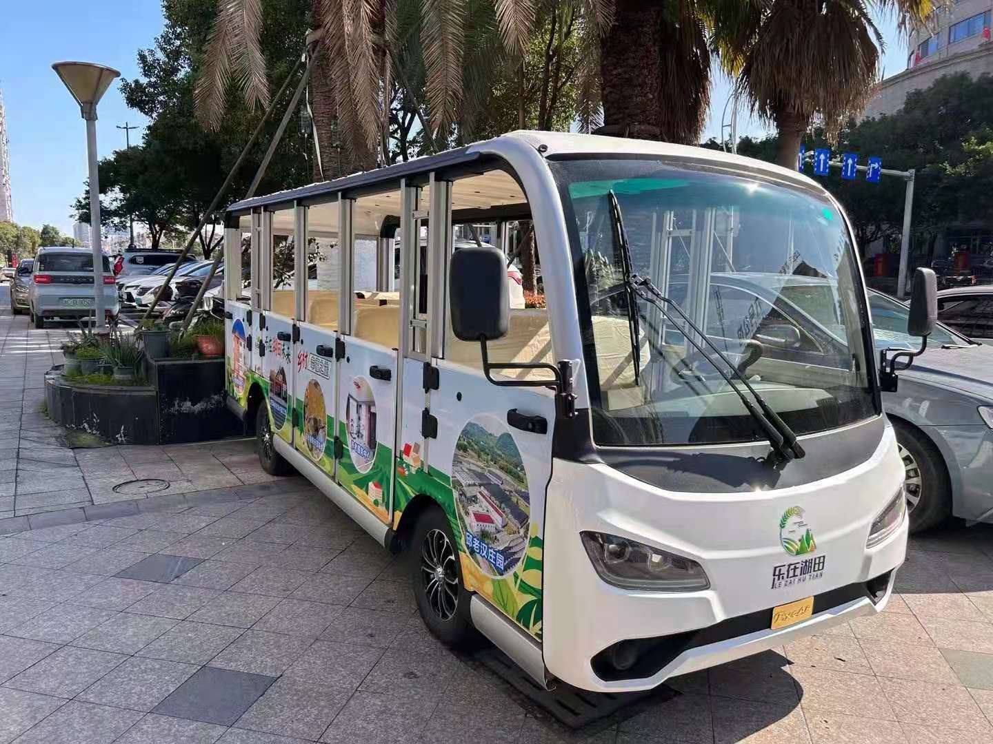 電動(dòng)觀(guān)光車(chē)在鄉村旅游中的作用