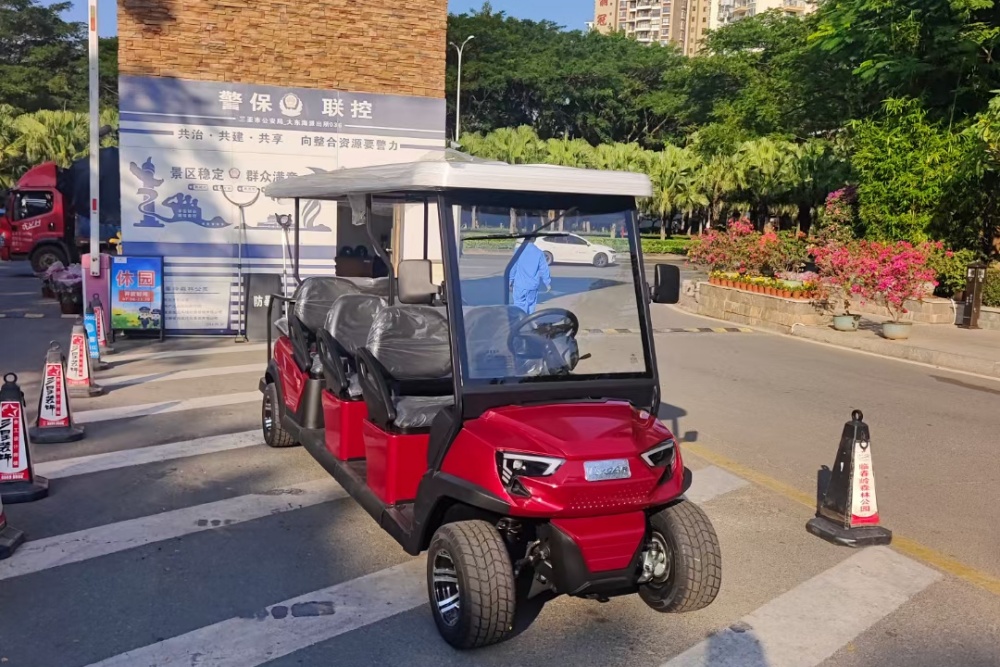海南三亞臨春嶺森林公園8座高爾夫觀(guān)光車(chē)